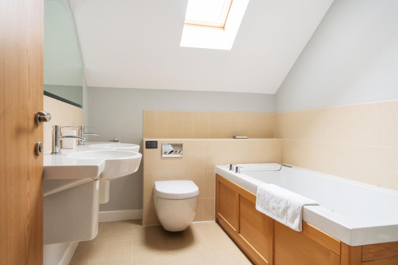 Fistral Hot Tub House For 8 On Retallack Resort New Quay Екстериор снимка